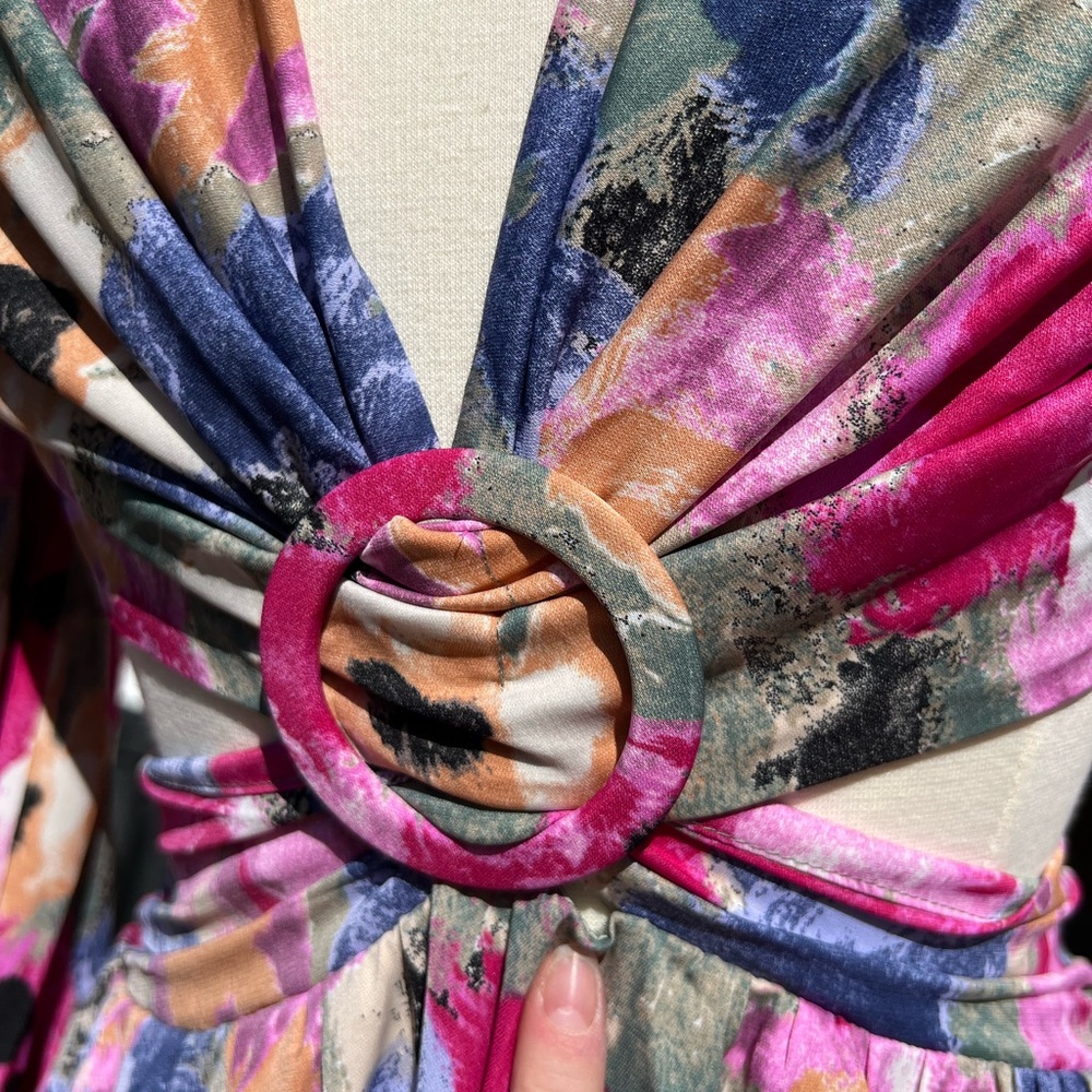 Entro Multicolor Long Sleeve Floral Cut Out Sienna Maxi Dress Size Small NWT - Picture 14 of 14